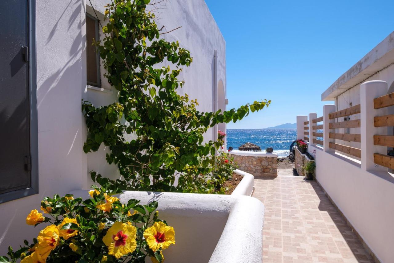 Kamári Beach Houses Santorini מראה חיצוני תמונה