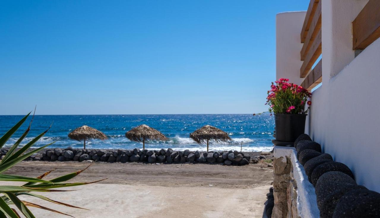 Kamári Beach Houses Santorini מראה חיצוני תמונה